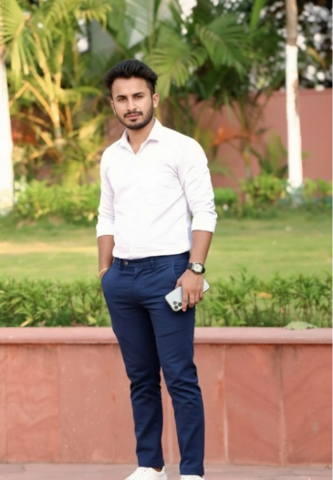 Stylish man in white shirt