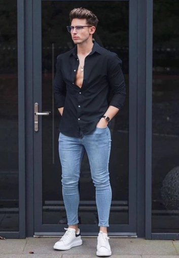 Casual style with black shirt and white sneakers